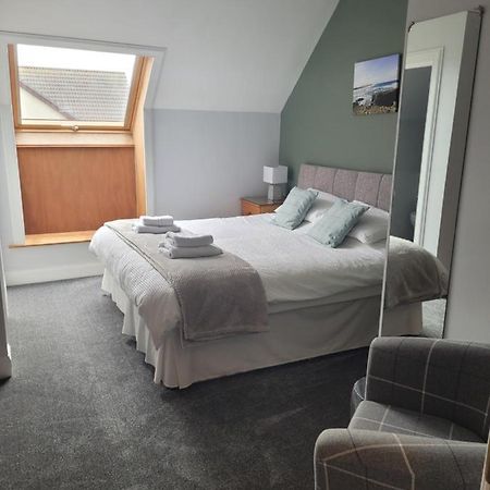 Lindisfarne Bed & Breakfast ストロムネス エクステリア 写真