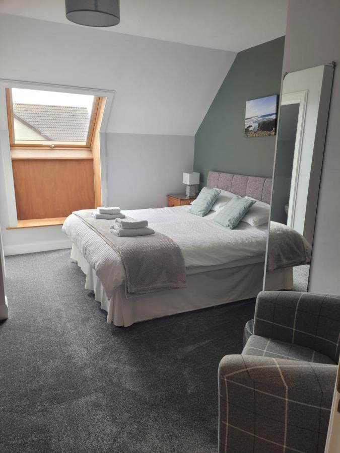 Lindisfarne Bed & Breakfast ストロムネス エクステリア 写真