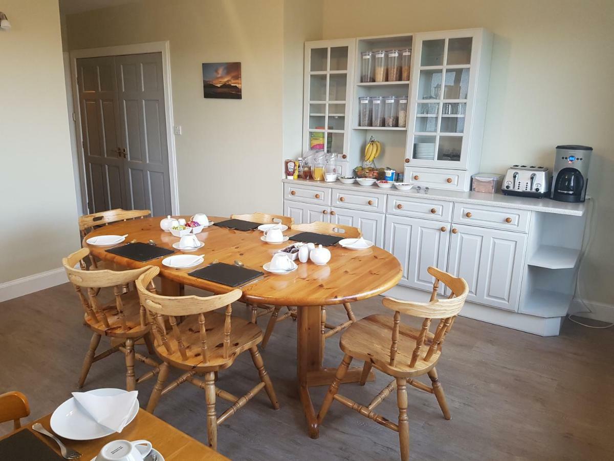 Lindisfarne Bed & Breakfast ストロムネス エクステリア 写真
